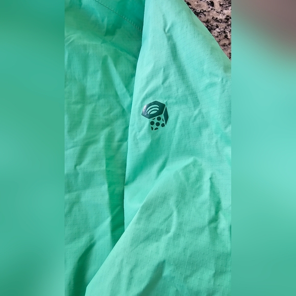 Mountain Hardwear Women’s Lightweight Hooded Rain Jacket Green Size M - Picture 12 of 15